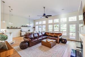 51 Forest Edge