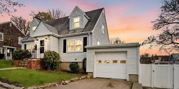 43 Trevore St