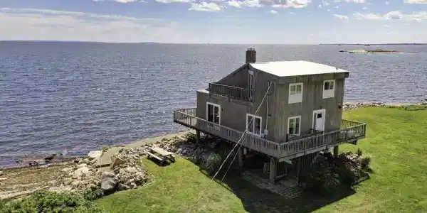 10 Wilburs Point Dr