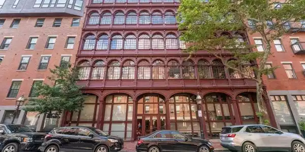 120 Fulton St