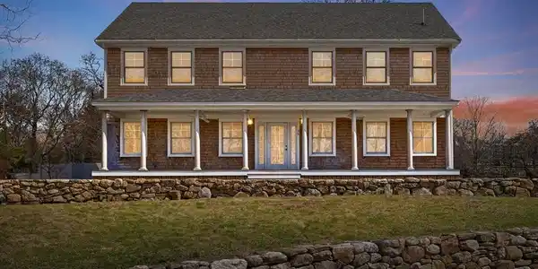 36 Ferro Way