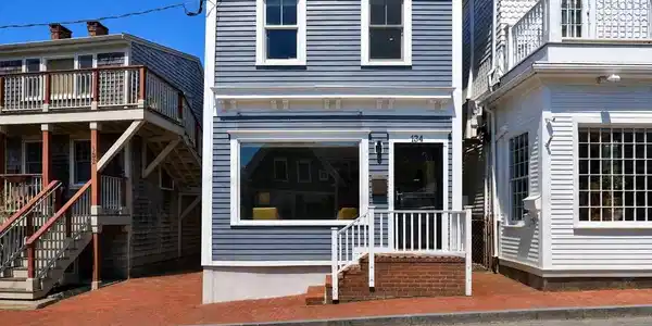 134 Commercial St