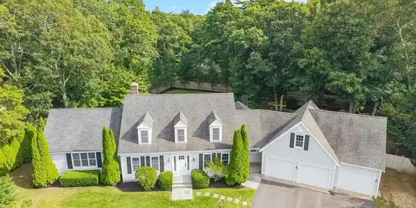 37 Katelyn Hills Dr