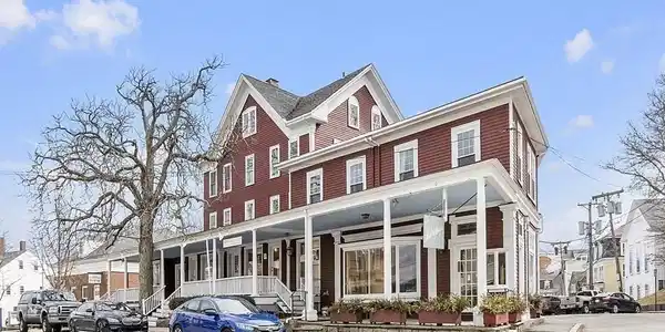 20 Main Street