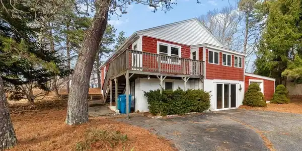 30 Berkeley Drive