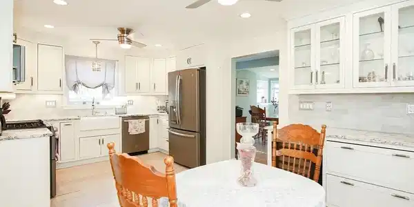 87A Crystal Ave