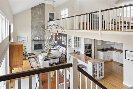 18 Woodhaven Dr