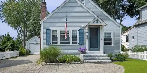 16 Prince St