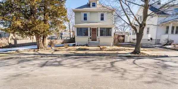 51 Paine St