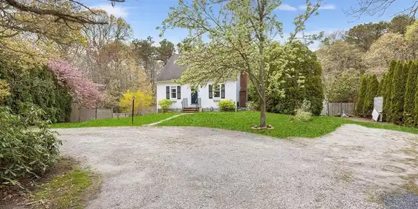 239 Upper County Rd