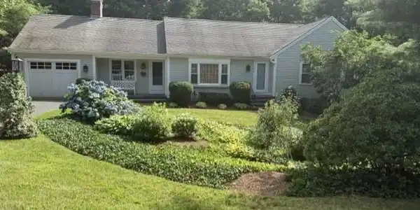 263 Oxford Dr
