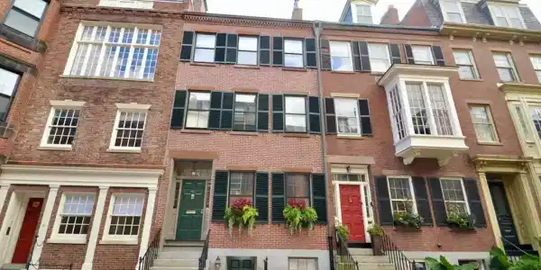 40 Pinckney St