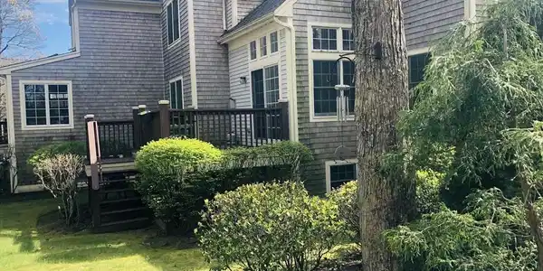 46 Gold Leaf Ln
