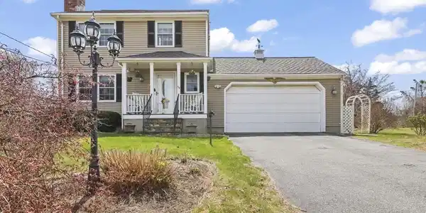 36 Town Neck Rd