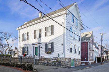 108 Front Street