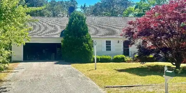 9 Captain Phillips Rd