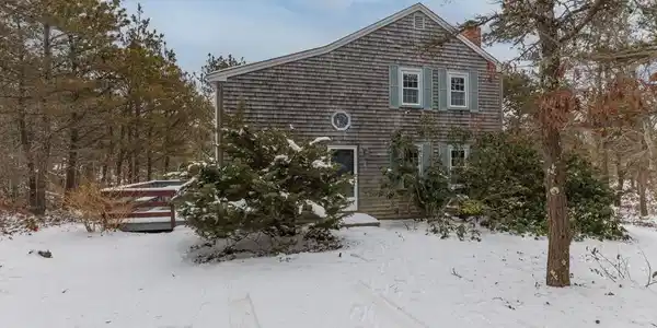 12 Cranberry Lane