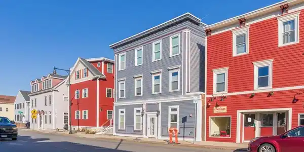 93-95 Bridge St