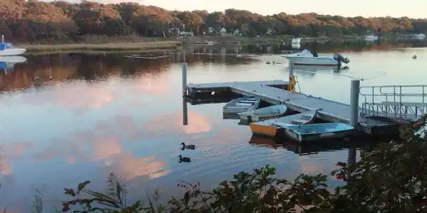 100 Falmouthport
