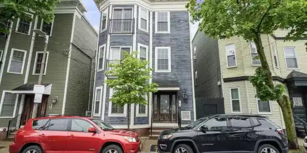 192 W 6th Street