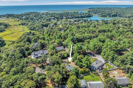 65 Lantern Ln