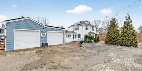 59 Glendale St.