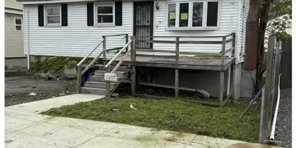 146 Dolphin Ave