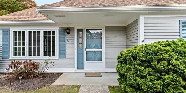 4 Browning Ct