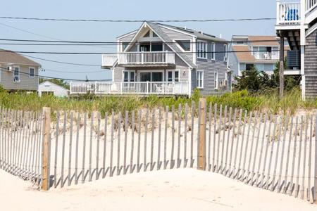 695 Charlestown Beach Road