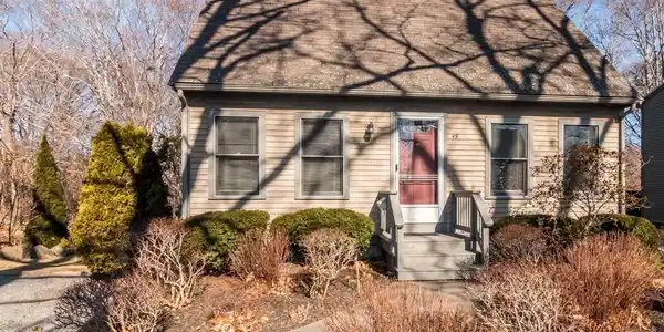 49 Jerdens Ln