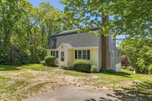 15 Shore Dr