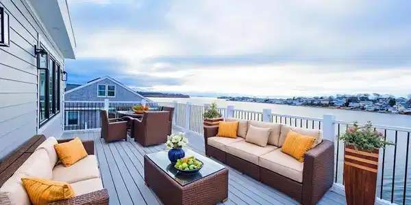 121 Bay Street
