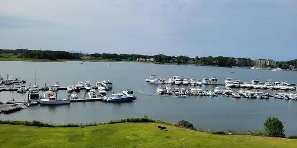 200 Cove Way