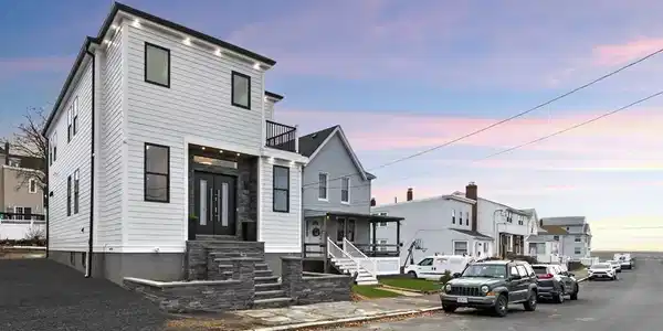 43 Pearl Avenue