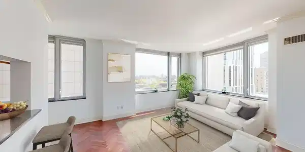 1 Charles St South