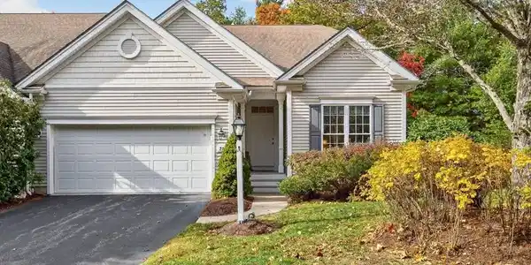 25 Fox Hollow