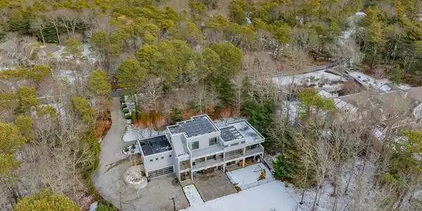 37 The Hunt Cir