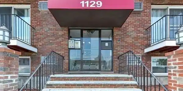 1129 North Shore Rd
