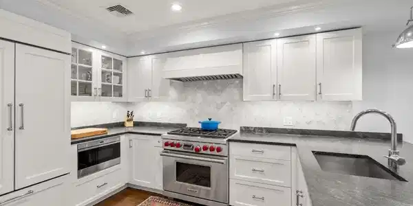 15 Hancock St