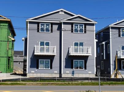 207 Beach Rd.