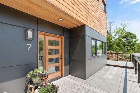7 Pickman Road