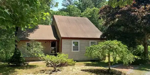 30 Little John Rd