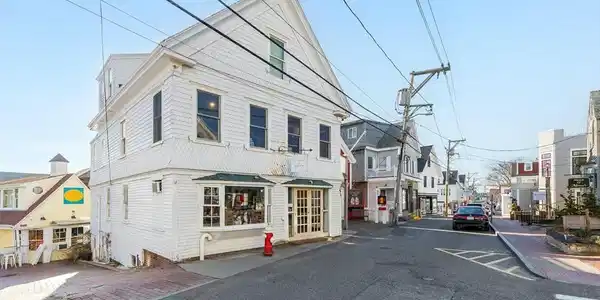 353 Commercial Street