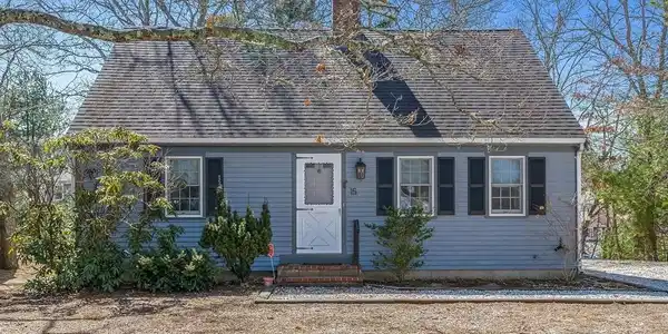 15 Atwater Drive