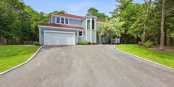 65 River's Edge Road