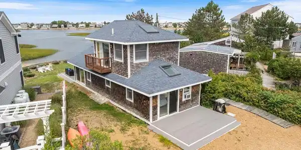163 Old Point Rd