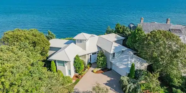 40 Triton Way