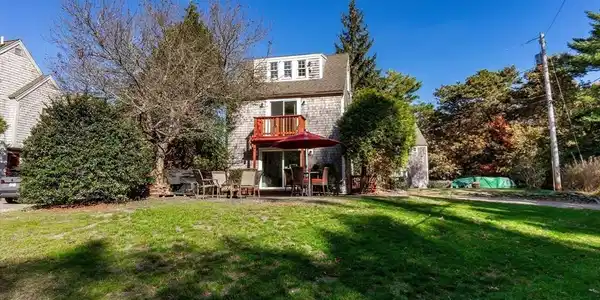 50 Nightingale Rd