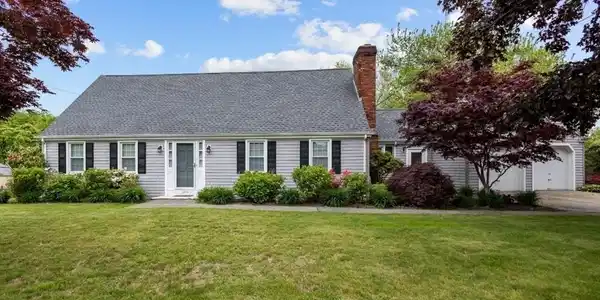 1372 Gardners Neck Rd