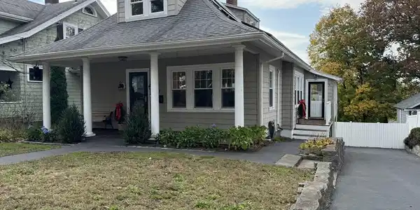 11 Overlook Rd